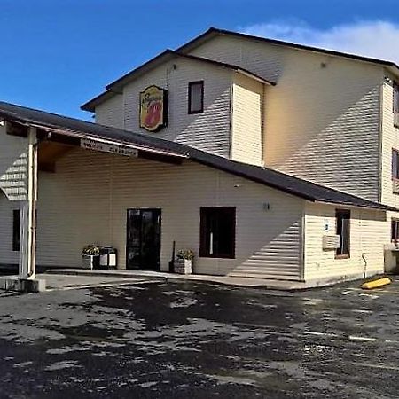 Super 8 By Wyndham Dillon Motel Exterior foto